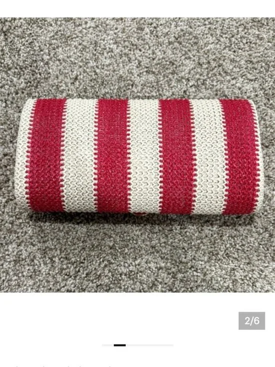 RED/WHITE STRIPED CLUTCH WITH GOLD CROSSBODY STRAP - UNBRANDED - Picture 2 of 4